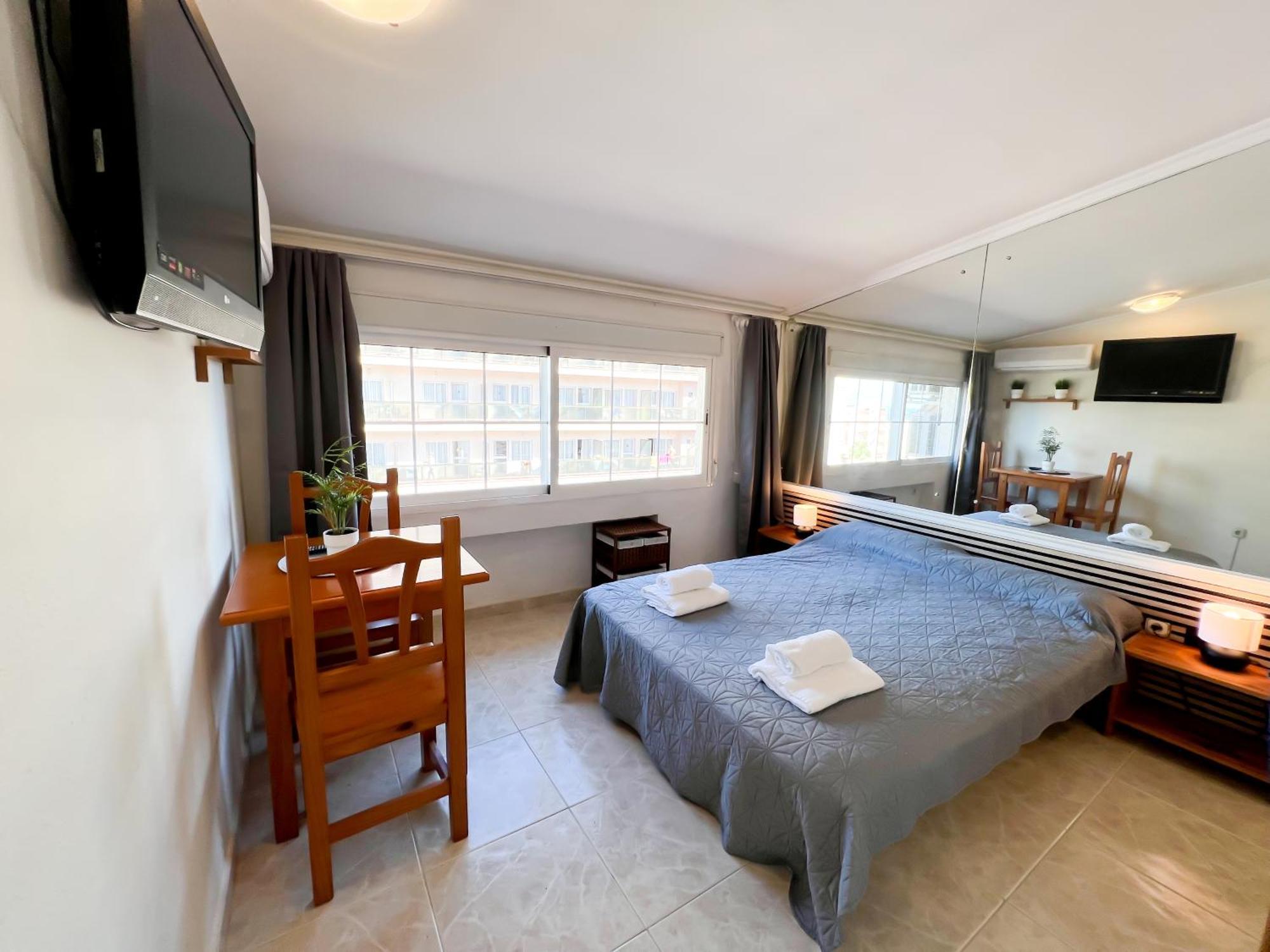 Carihuela Beach, Club San Antonio, Torremolinos Malaga Exteriör bild